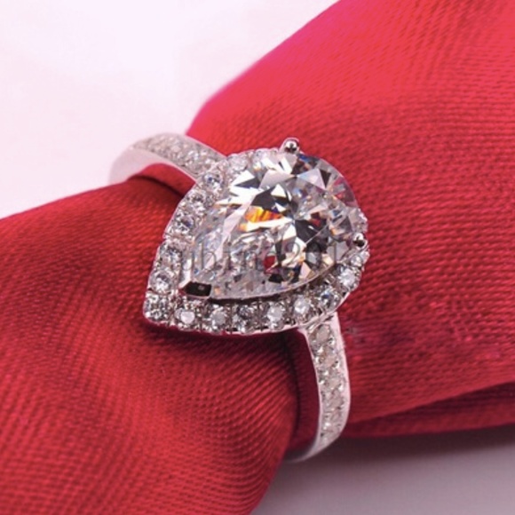 White Gold CZ Pear Ring *NWT* - Picture 2 of 5